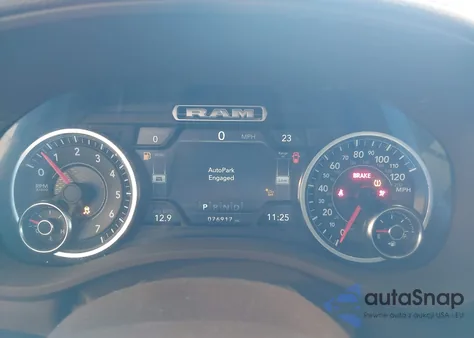 2021 Ram 1500 Laramie 4X4 5'7 Box из США, поврежденный, VIN 1C6SRFJT8MN511725